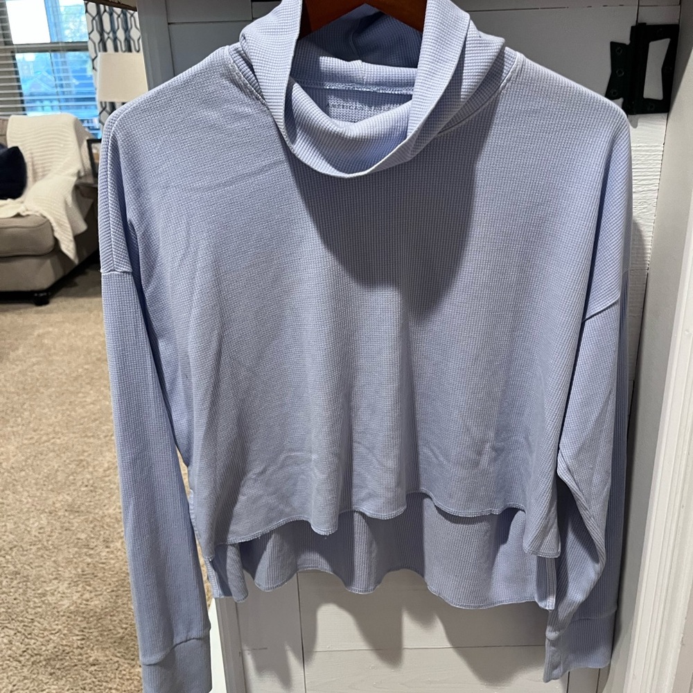 American Eagle Shirt Small Waffle Knit Pullover Top Turtleneck Hi Low Blue. 1277